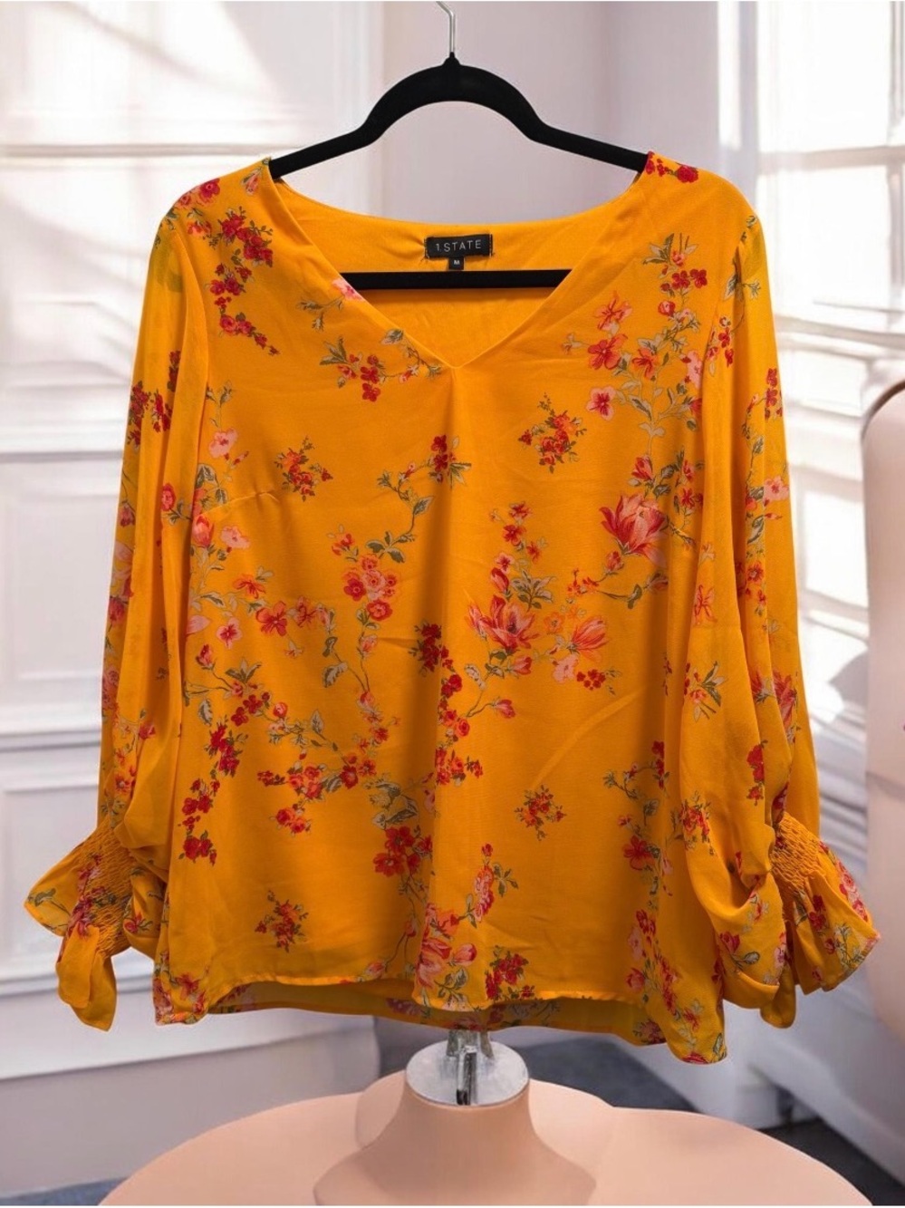 ✨🌸Gorgeous 1.STATE Floral Print Blouse – Size Medium ✨🌸 NWOT